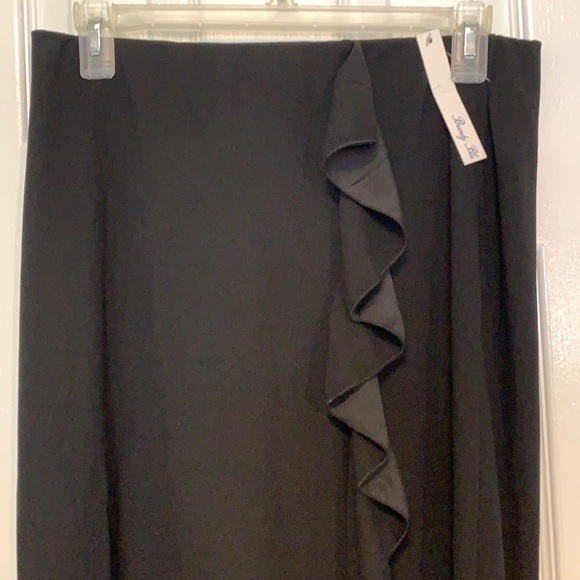 Brandy Blu Midi Skirt / NWT - Picture 1 of 9